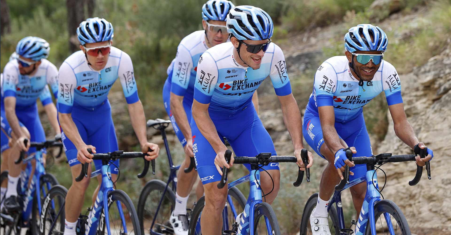 Giant Bicycles UK The World's Leading Brand Of Bicycles & Cycling Gear